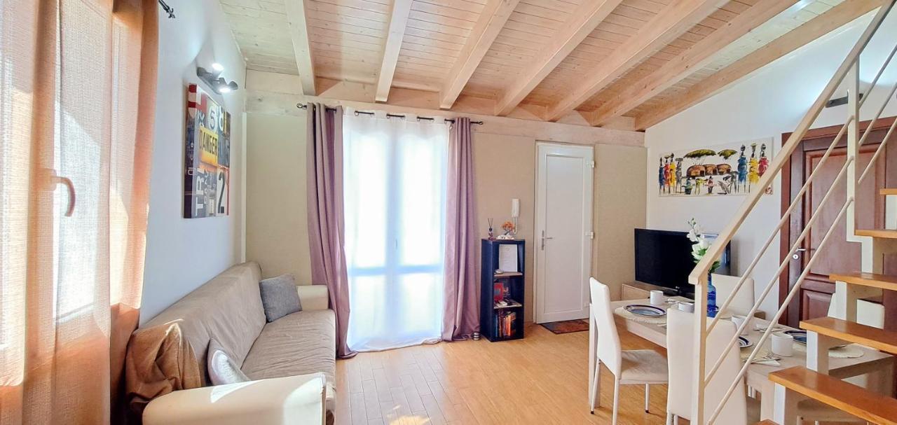 Villa Miramar Luxury Suite Palermo Airport カリーニ エクステリア 写真